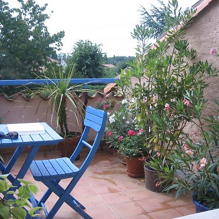 مبيت وإفطار Bonneuil-Matours Les Pierres Blanches المظهر الخارجي الصورة