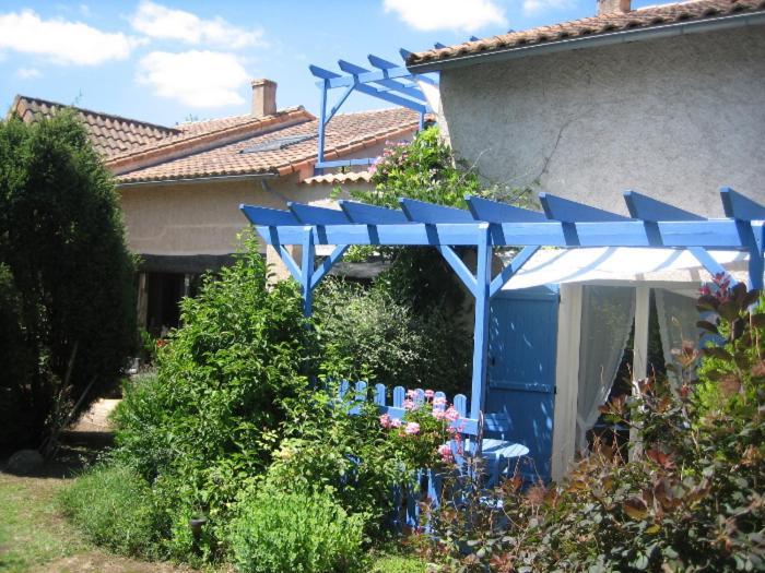 مبيت وإفطار Bonneuil-Matours Les Pierres Blanches المظهر الخارجي الصورة