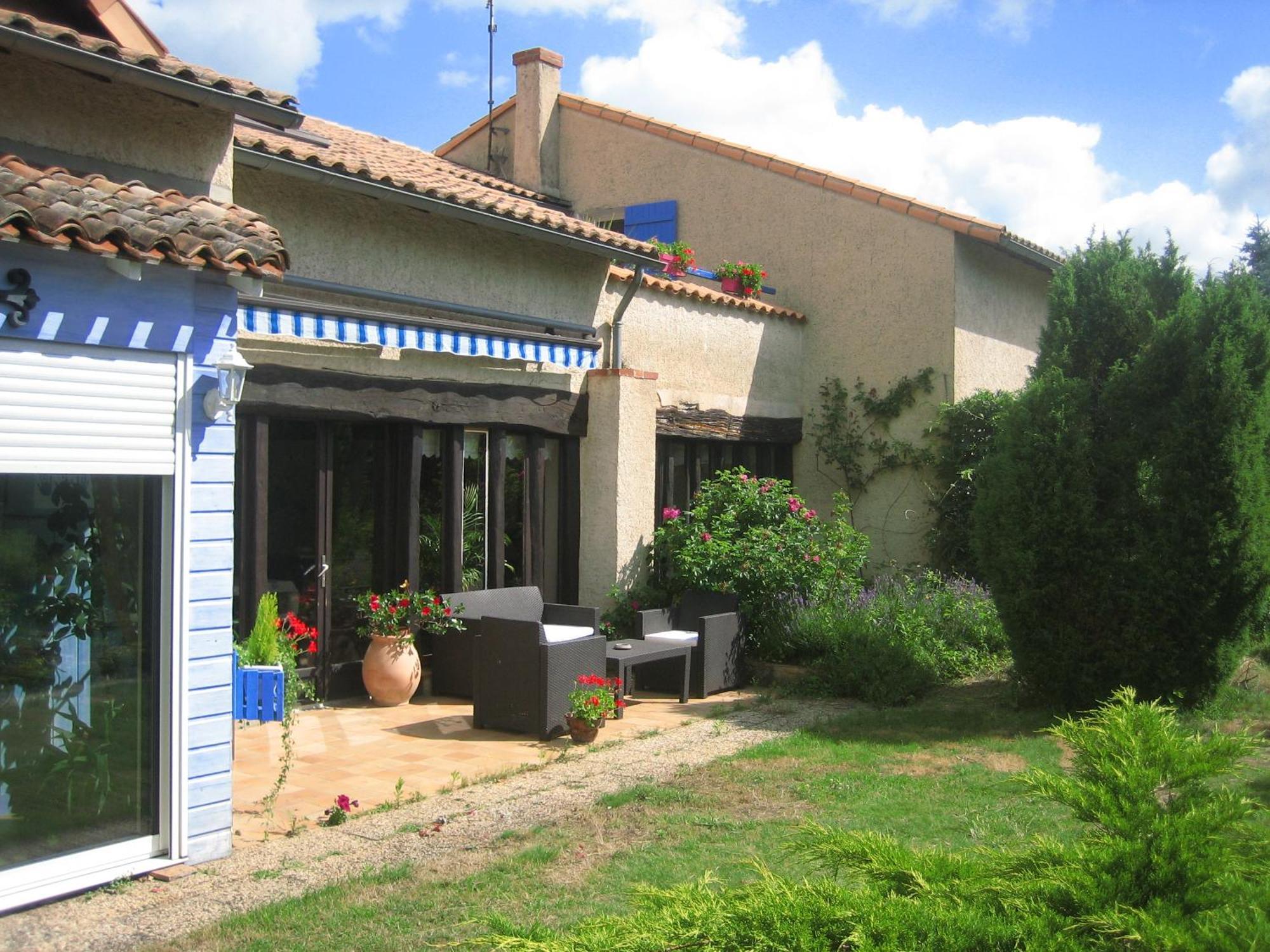 مبيت وإفطار Bonneuil-Matours Les Pierres Blanches المظهر الخارجي الصورة